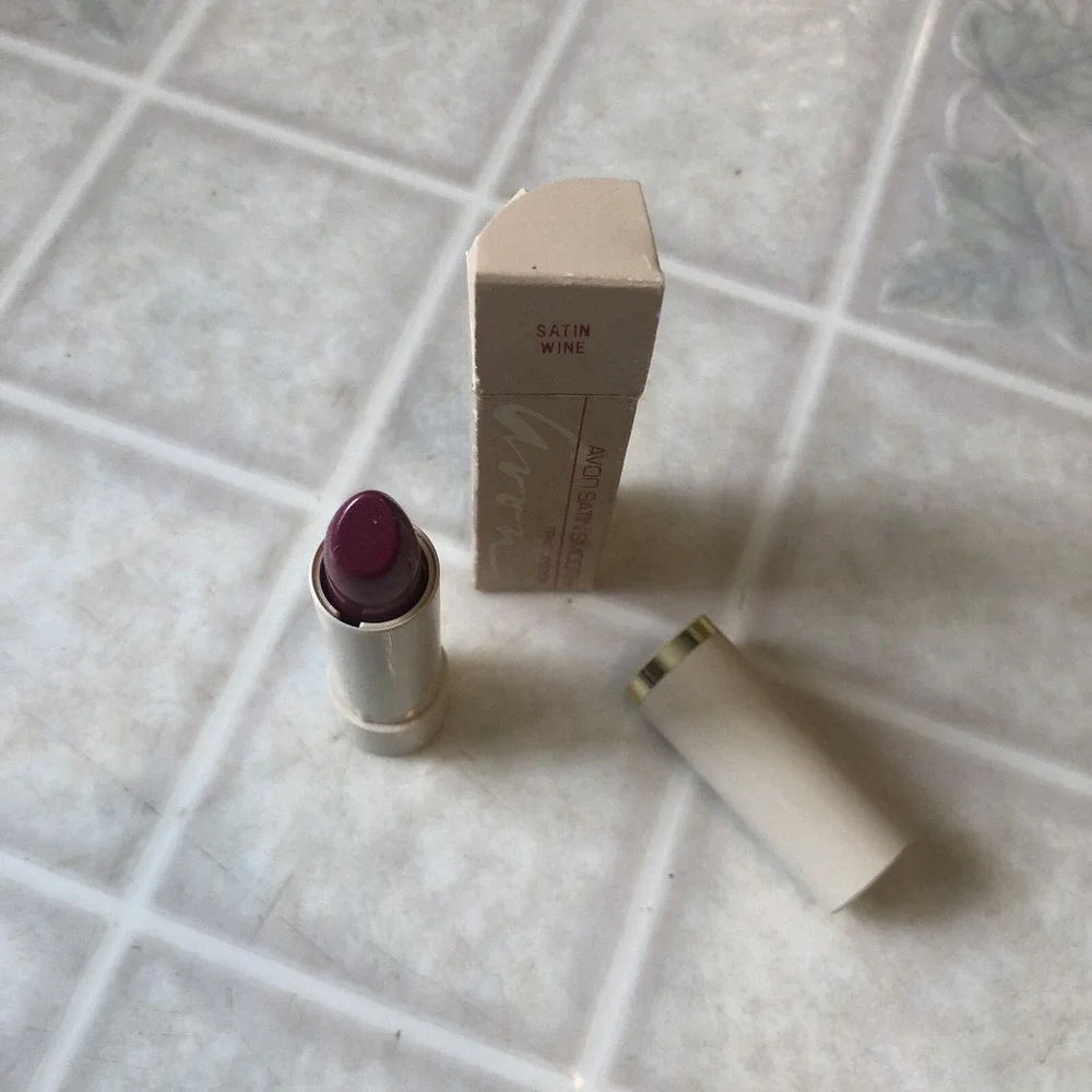 Vintage 1988 Avon Color Rich Try It Lipstick Satin Wine New‎ Old Stock